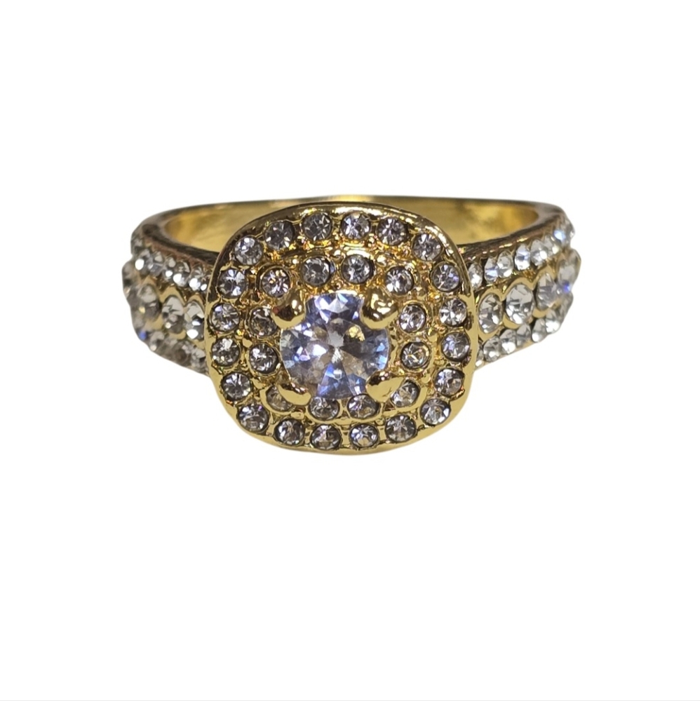 Gold Plated Cluster Ring - Picture 2 of 6